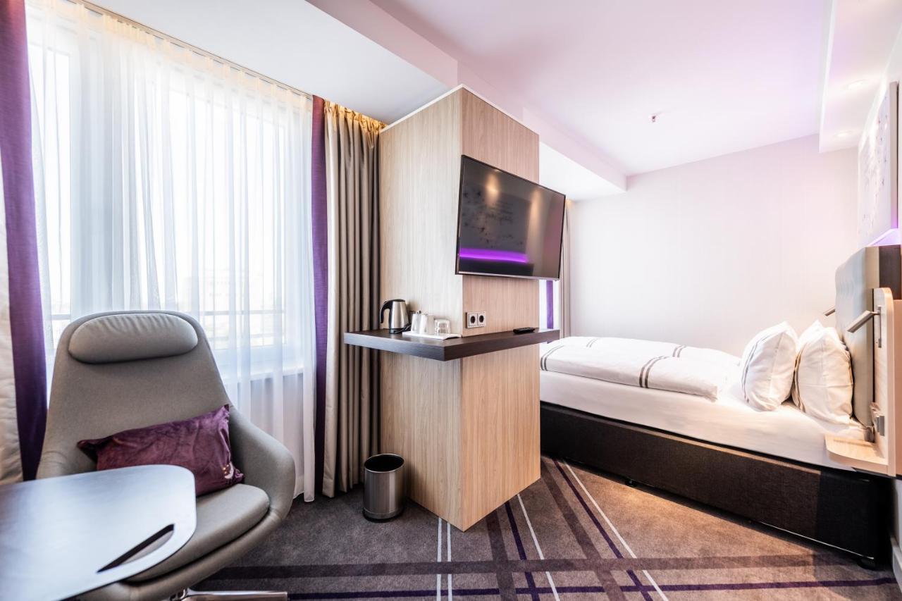 Premier Inn Koeln City Sued Eksteriør billede
